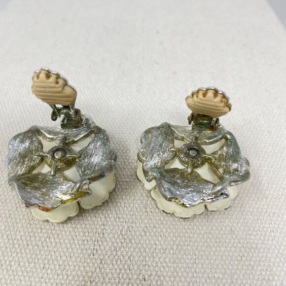 Vintage Sarah Coventry Floral Clip-On Earrings‎ White & Silver-Tone Metal Retro - Picture 8 of 11